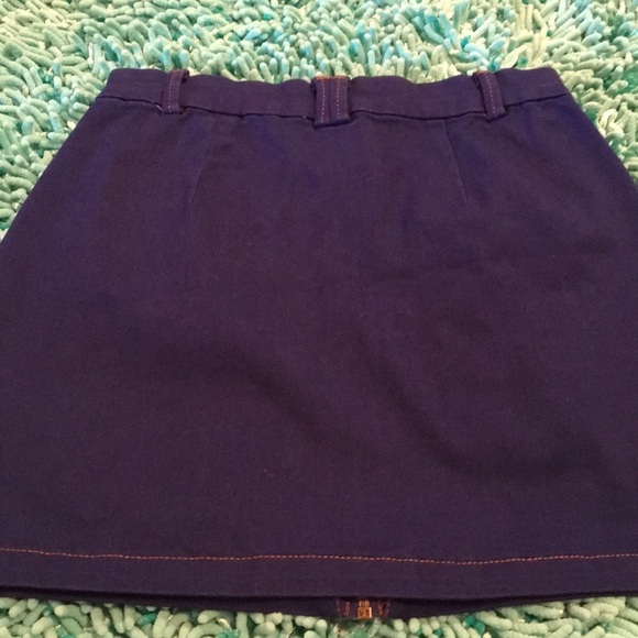 Forever 21 skirt - Picture 3 of 3